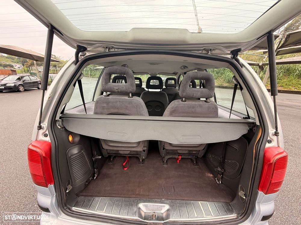 VW Sharan - 12