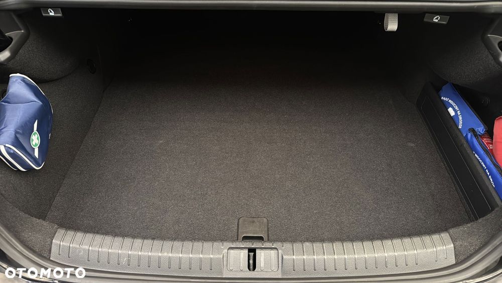 Volkswagen Passat 1.4 TSI Plug-In Hybrid GTE DSG - 14