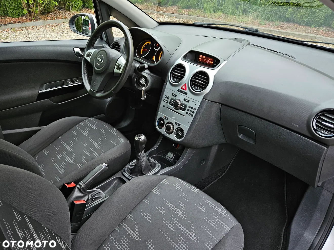Opel Corsa 1.2 16V EcoFLEX Satellite - 27
