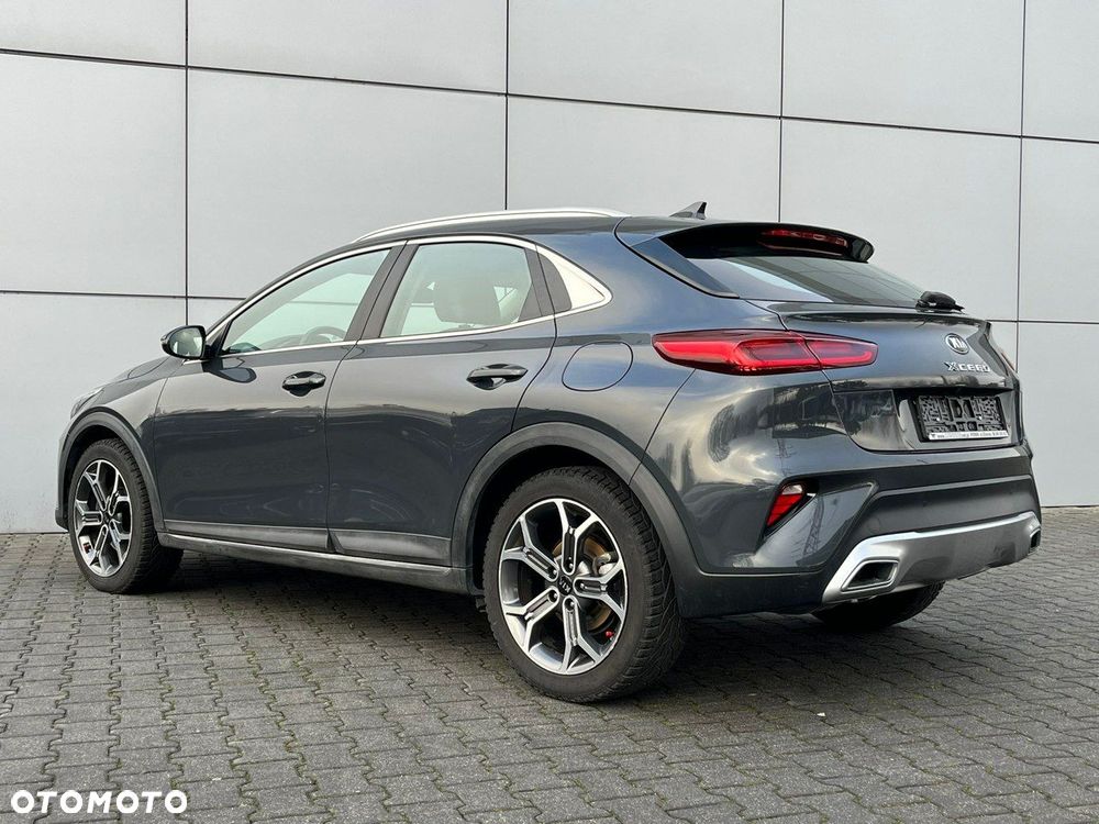 Kia XCeed 1.6 CRDi (48V Mild-Hybrid) SPIRIT - 10