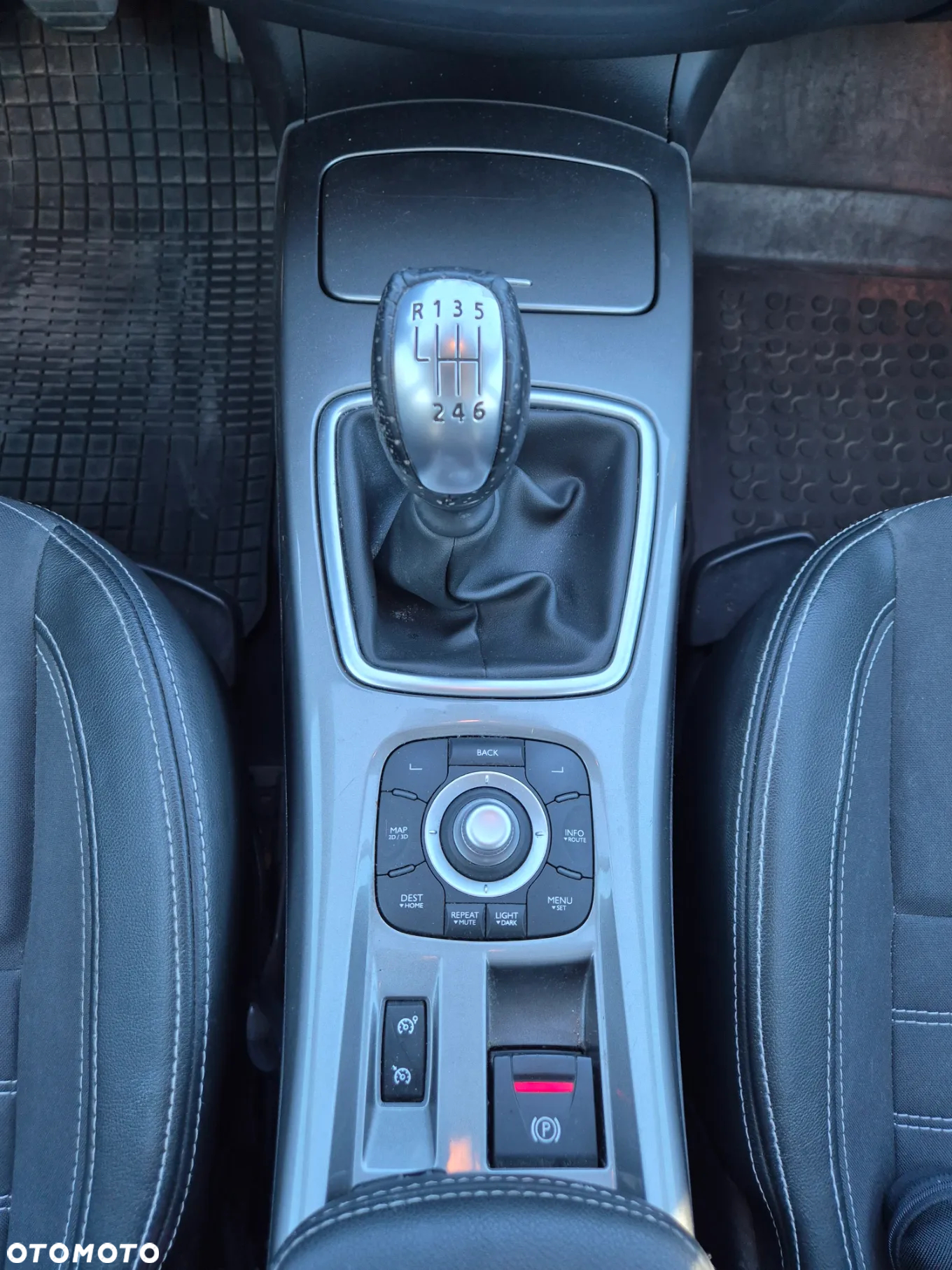Renault Laguna Grandtour dCi 150 FAP Dynamique - 22