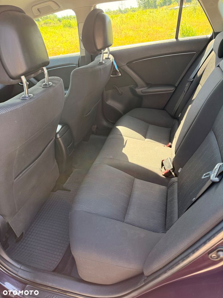 Toyota Avensis 2.0 D-4D Sol - 7