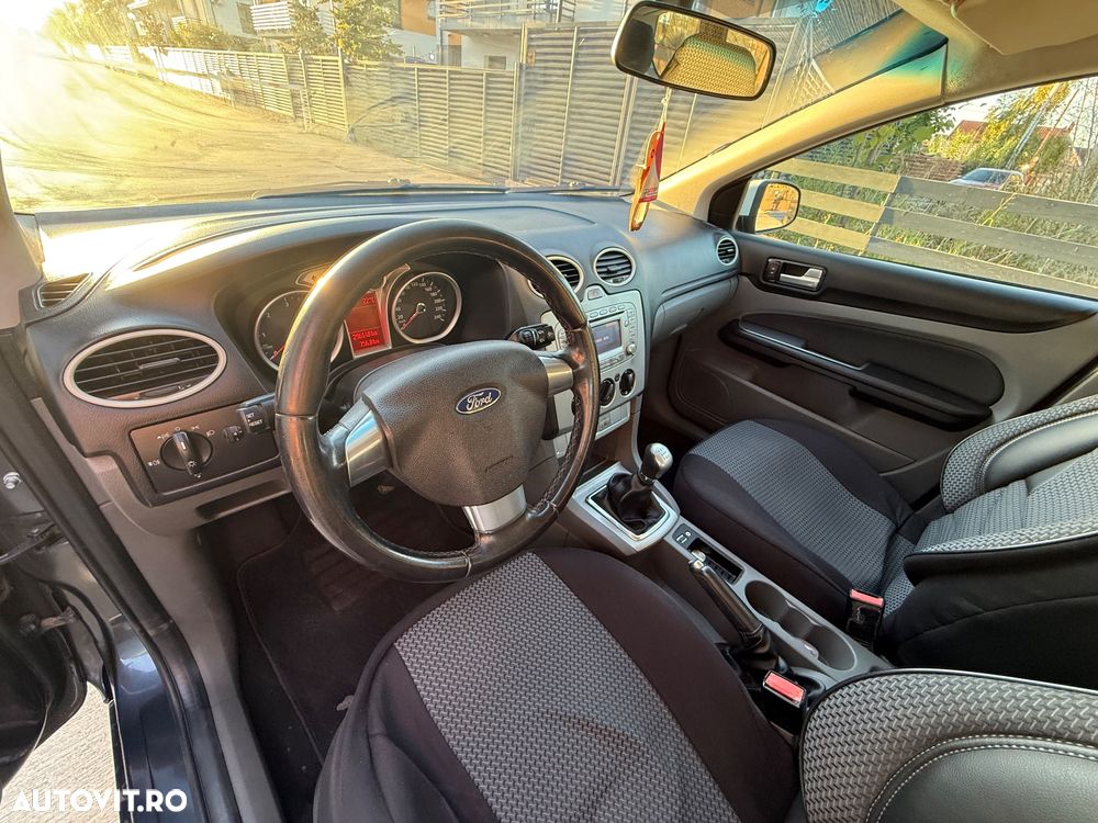 Ford Focus 1.6 TDCI 90 CP Trend - 9