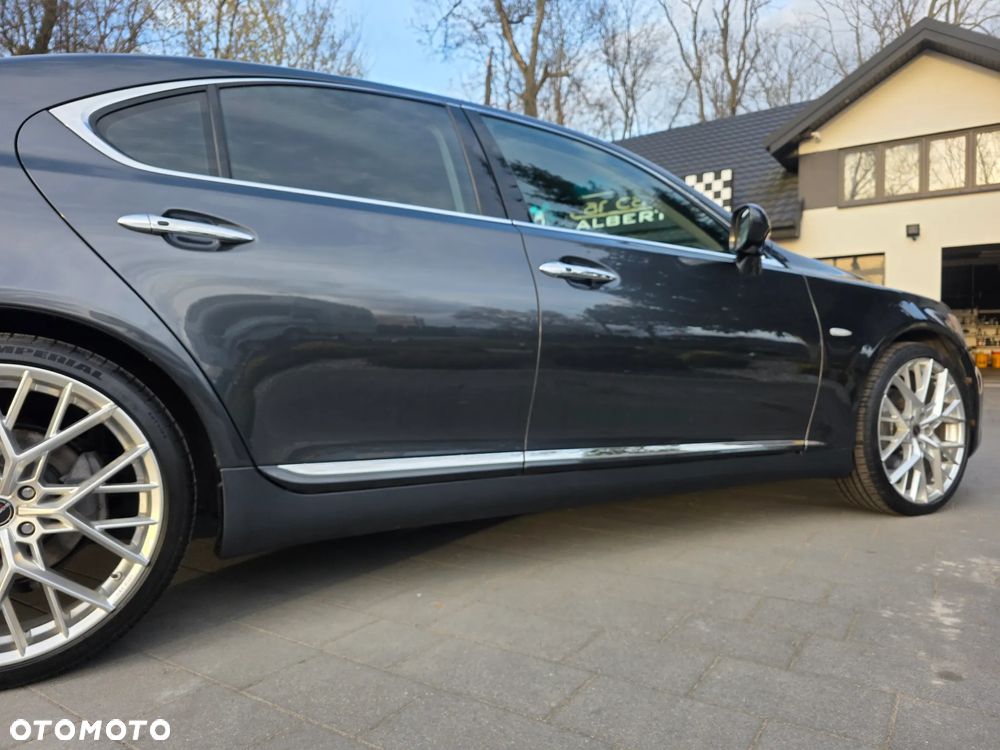 Lexus LS - 11