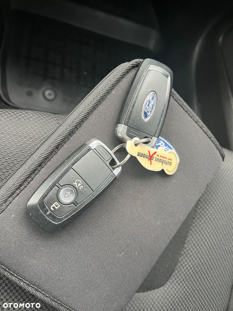 Ford S-Max 1.5 Eco Boost Start-Stopp Titanium - 23