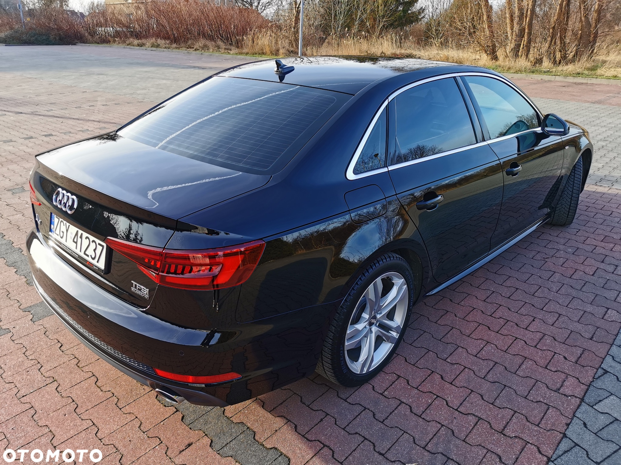 Audi A4 2.0 TFSI quattro S tronic sport - 32