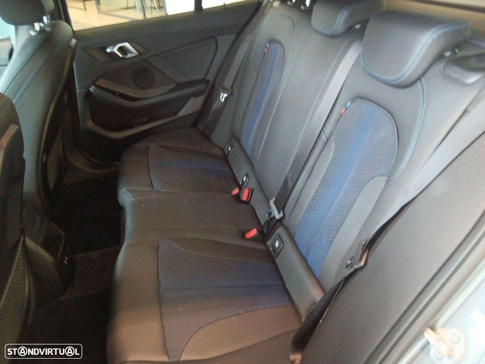 BMW 116 d Pack Desportivo M Auto - 19