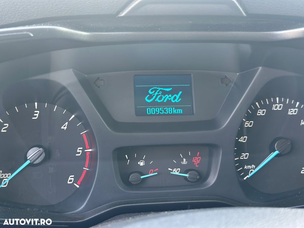Ford Transit - 12