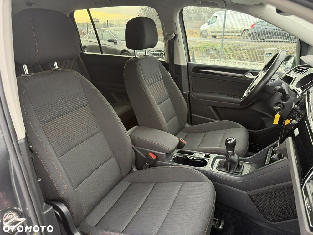 Volkswagen Touran 1.4 TSI (BlueMotion Technology) SOUND - 15