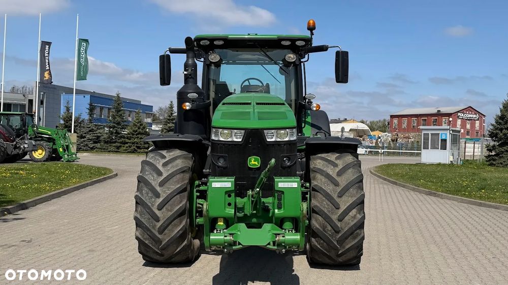 John Deere 8320R - 2