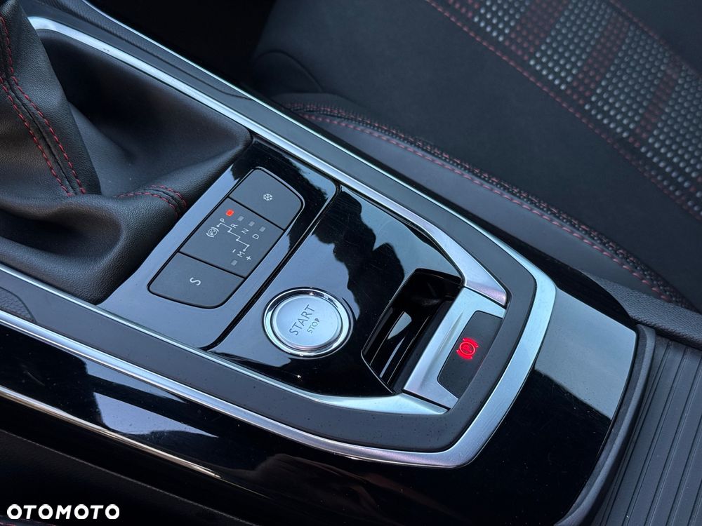 Peugeot 308 PureTech 130 EAT6 Stop & Start GT-Line Edition - 14