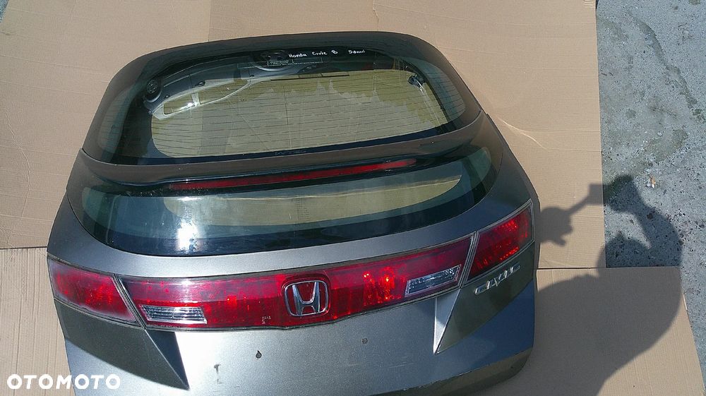 HONDA CIVIC VIII 5D KLAPA TYLNA - 6