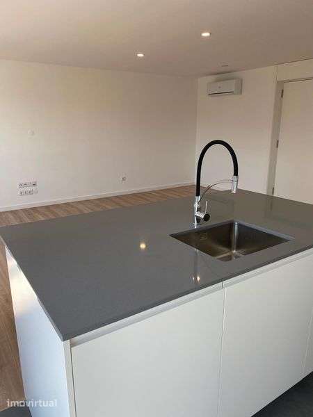Apartamento T3 novo no centro da Póvoa de lanhoso - Grande imagem: 4/10