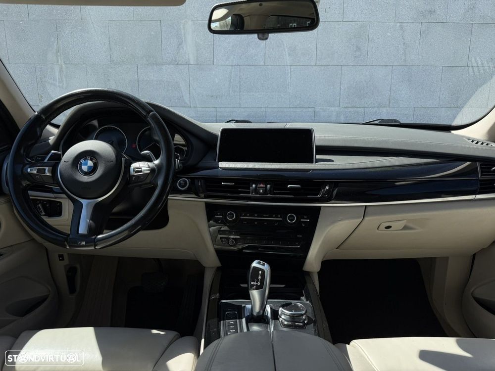 BMW X5 xDrive40e — fotografia 7