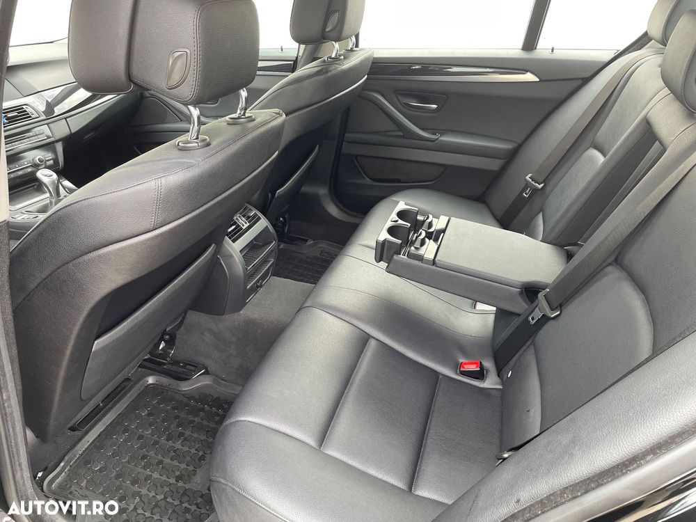 BMW Seria 5 520d - 10