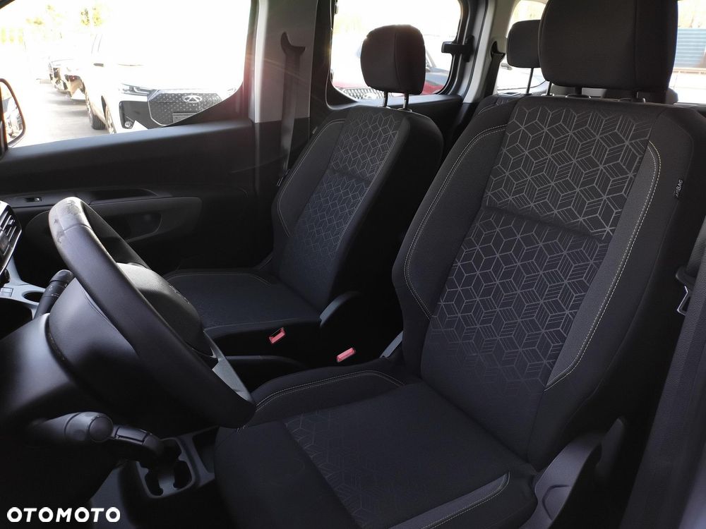Peugeot Rifter 1.5 BlueHDI Active - 19
