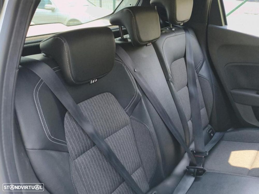 Renault Clio 1.5 Blue dCi Intens - 4