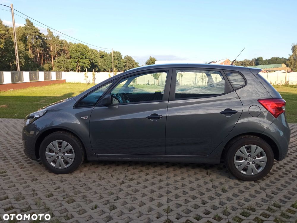 Hyundai ix20 - 7