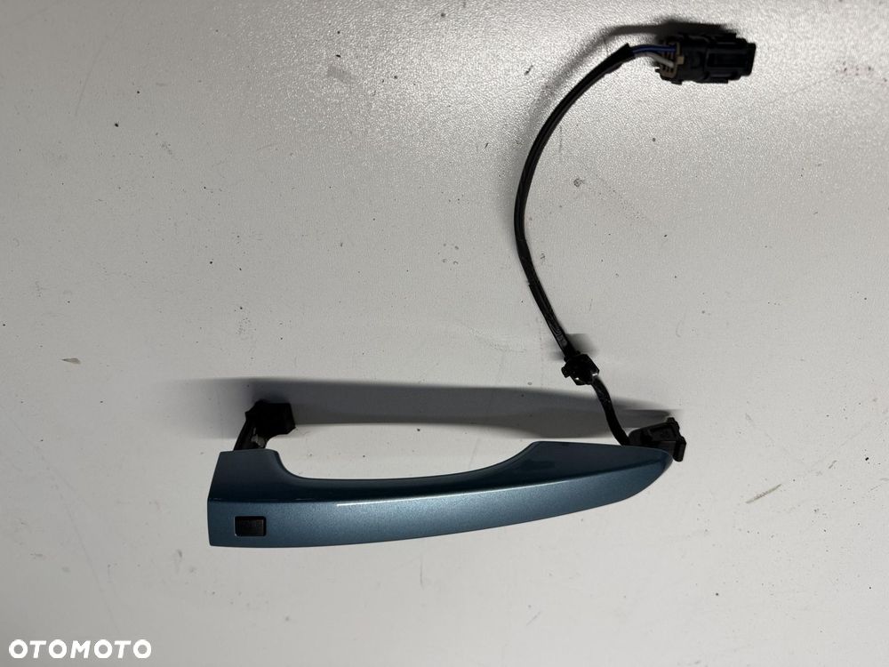 KLAMKA DRZWI LEWA PRZEDNIA KYLESS GO HYUNDAI KONA SU8 2018- - 2