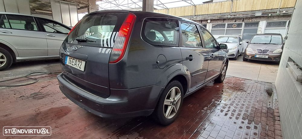 Ford Focus 1.6 TDCi Connection - 12