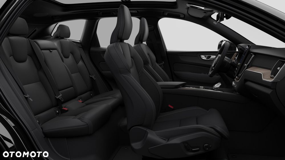 Volvo XC 60 T6 Plug-In Hybrid AWD Ultra Dark - 4