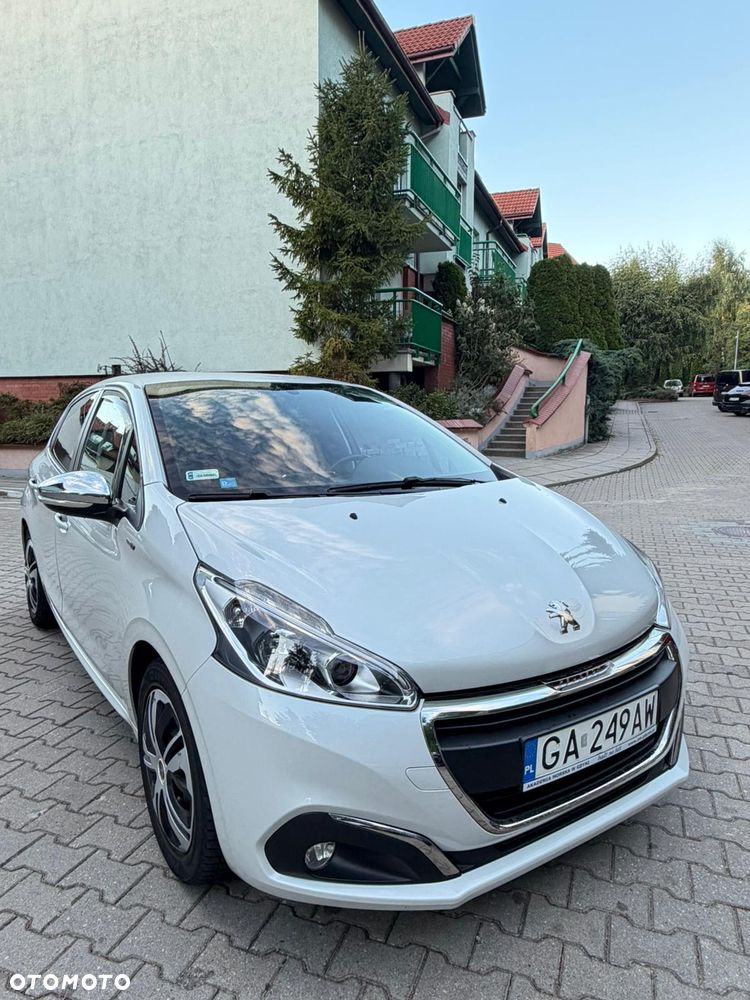 Peugeot 208 1.2 PureTech Style - 3