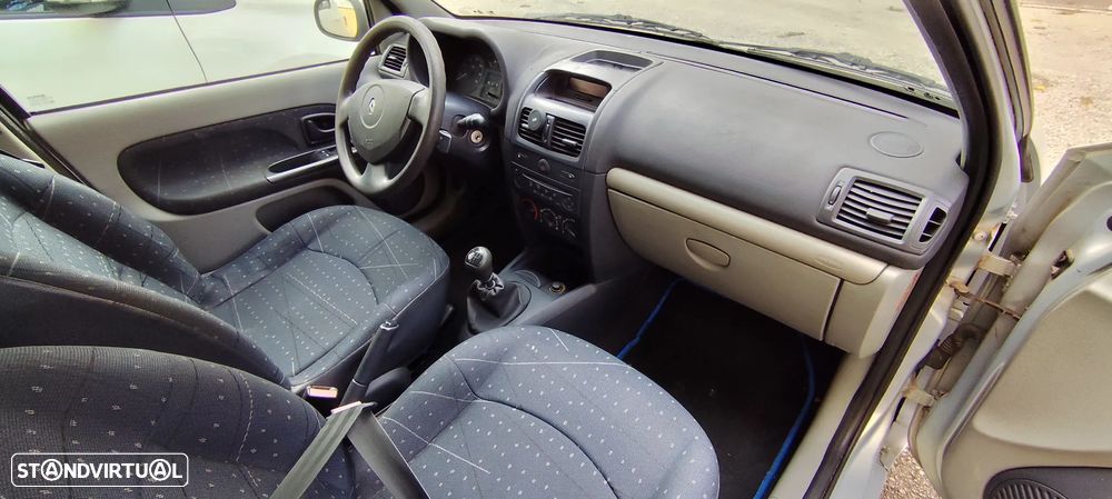 Renault Clio 1.2 16V Dynamique - 7