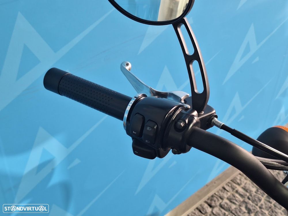 Keeway Superlight 125 Limited Edition - 8