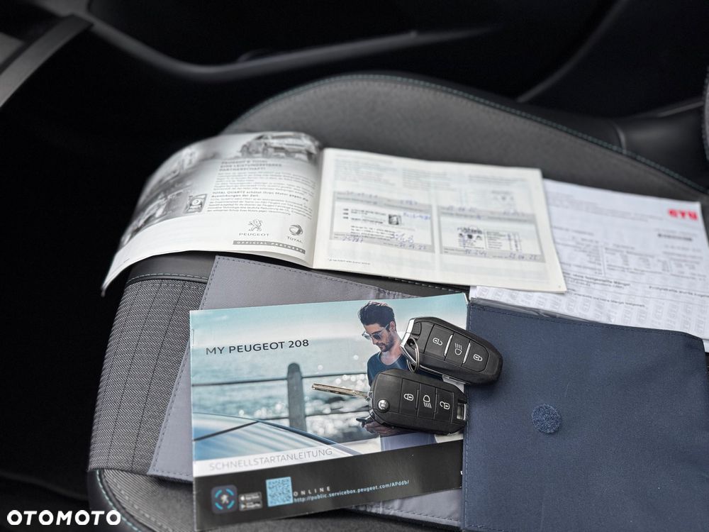 Peugeot 208 PureTech 100 EAT8 Allure - 35