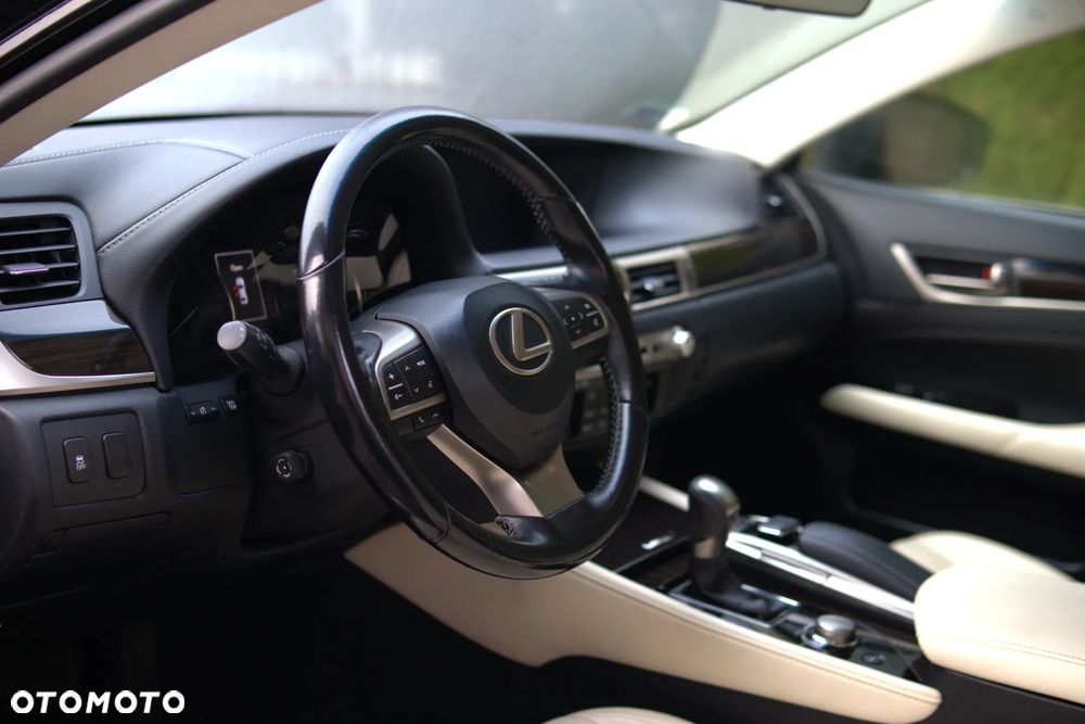 Lexus GS 200t Luxury Line - 3
