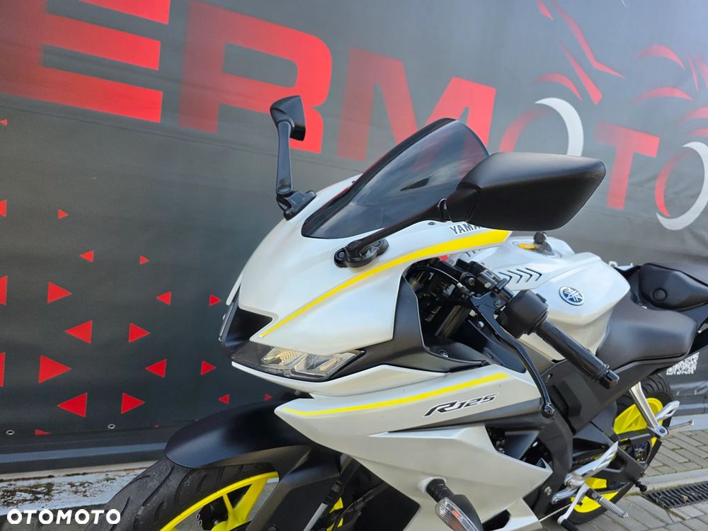 Yamaha YZF - 13