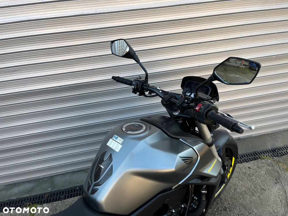 Honda Hornet - 29