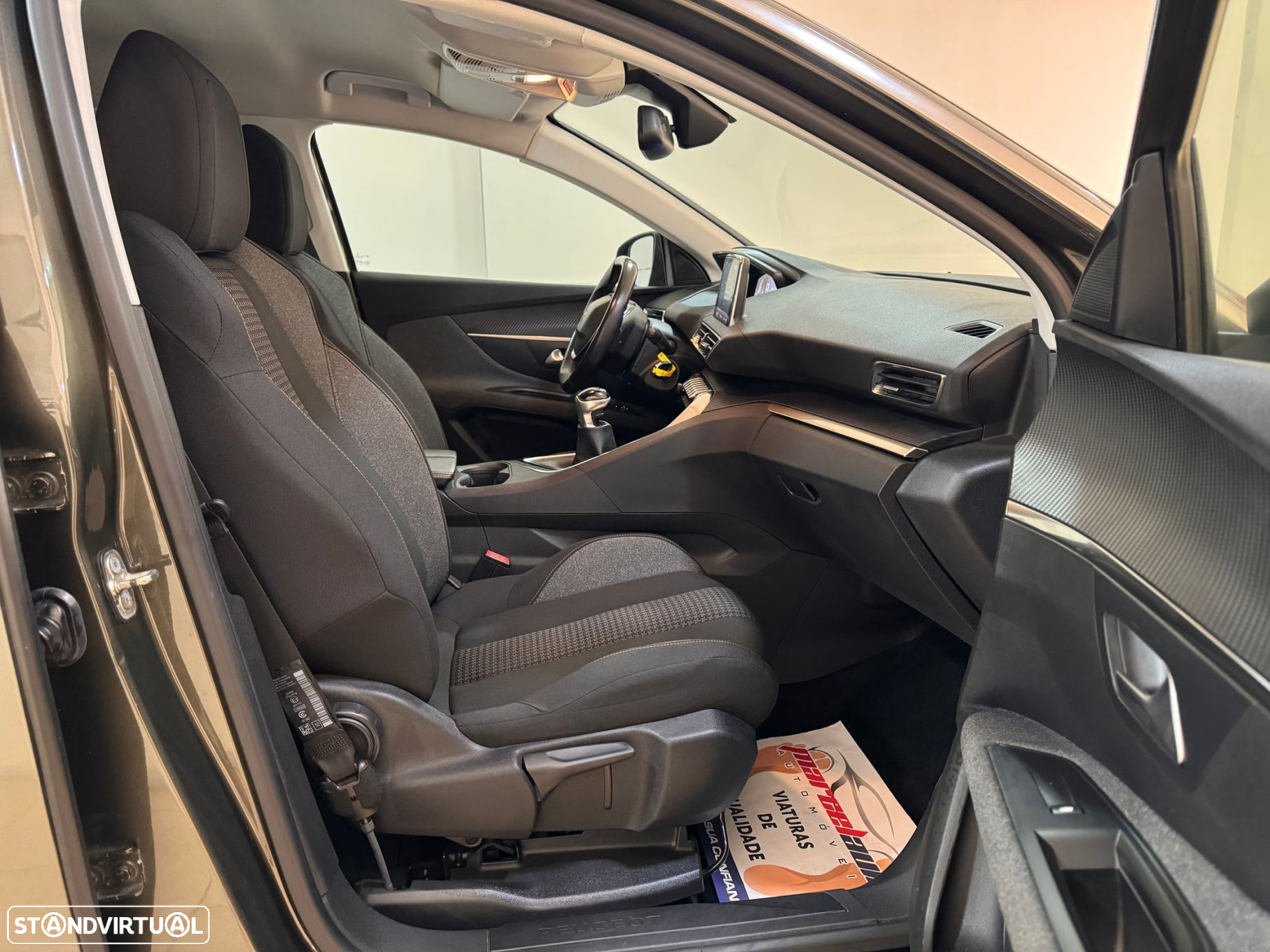 Peugeot 3008 1.5 BlueHDi Active - 40