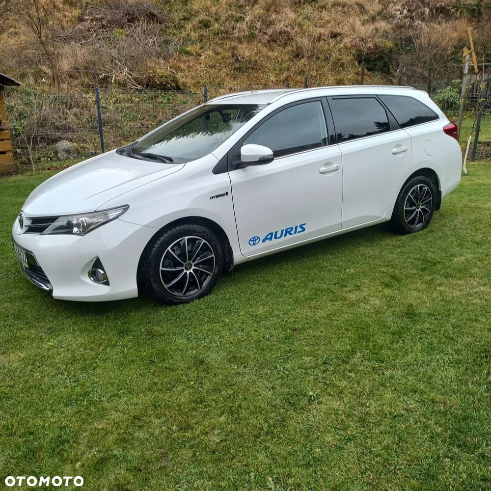Toyota Auris - 4