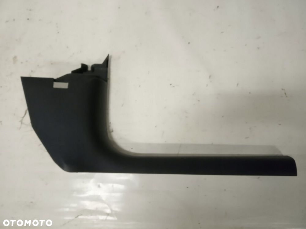 NAKŁADKA OSŁONA PROGU PRAWA AUDI Q2 81B867272 - 1