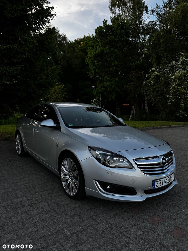 Opel Insignia - 1