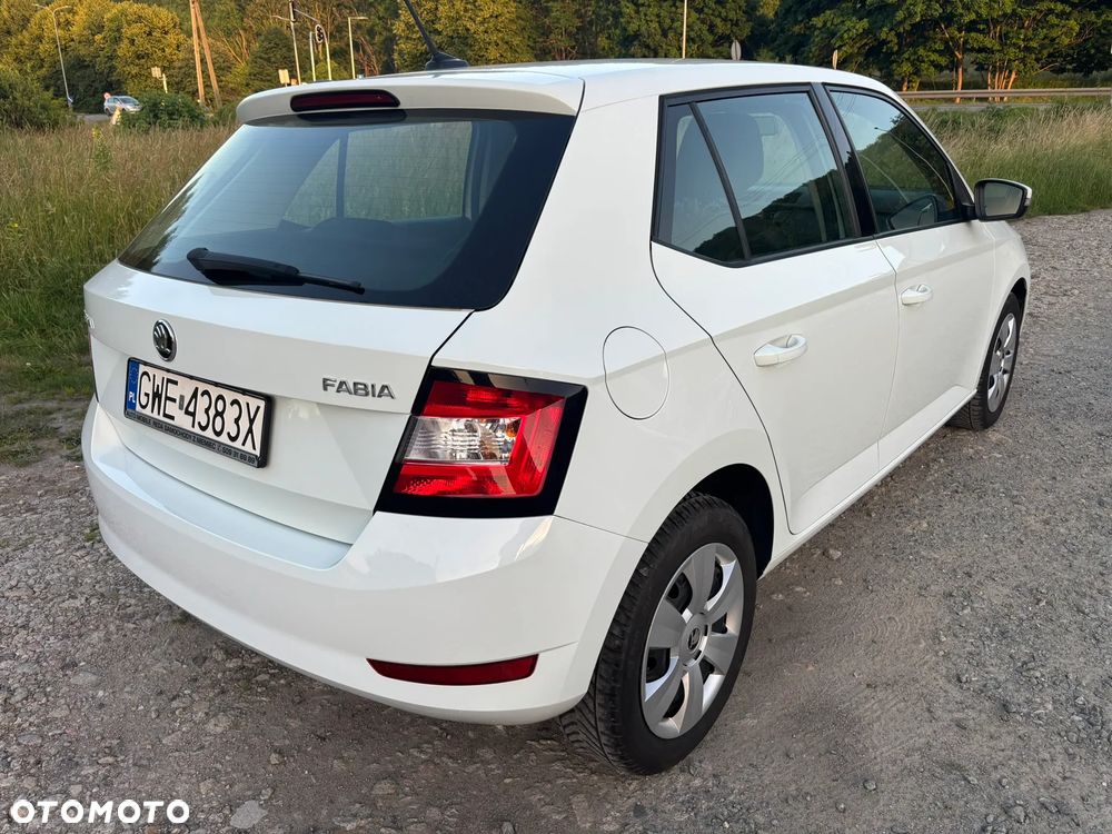 Skoda Fabia 1.0 MPI Active - 28