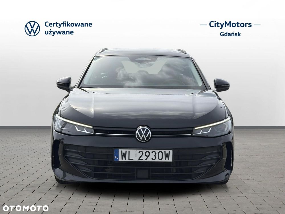 Volkswagen Passat - 9