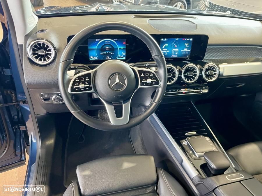 Mercedes-Benz EQB 300 4Matic Progressive - 11