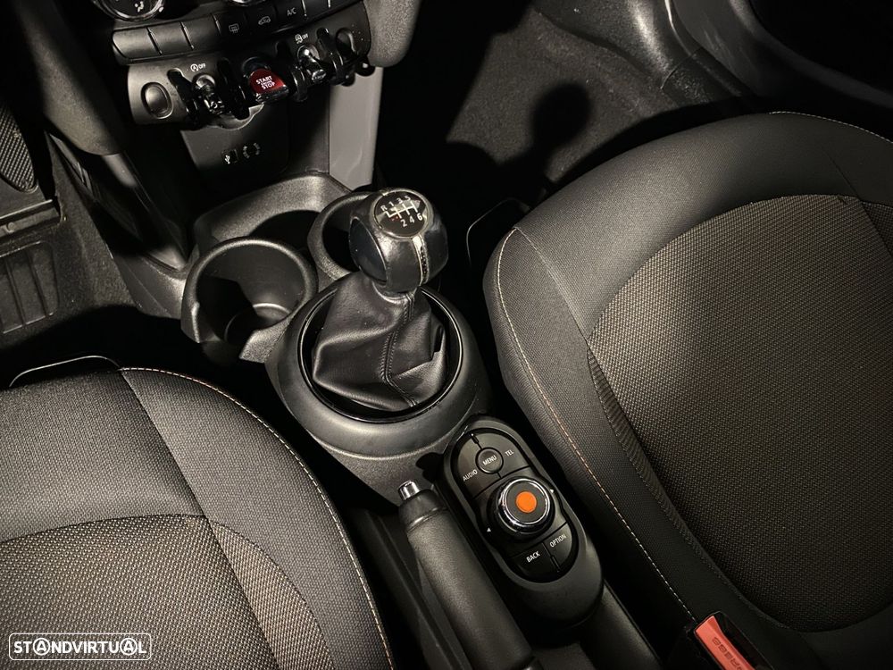 MINI 5 Portas One D - 14