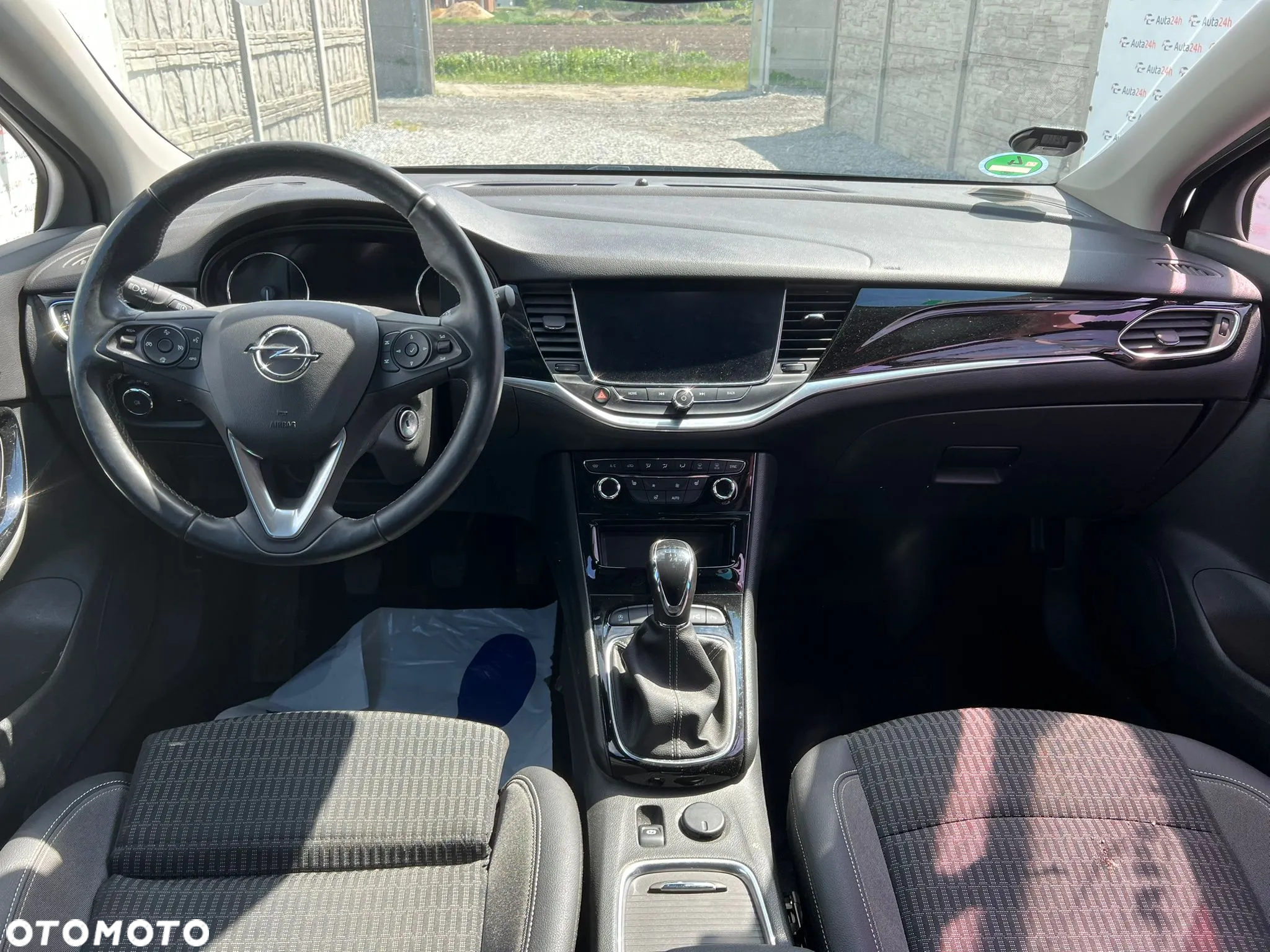 Opel Astra 1.2 Turbo Edition - 9
