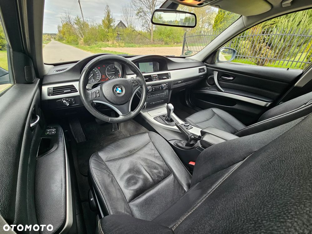 BMW Seria 3 320d DPF Edition Sport - 7