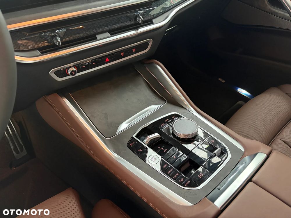 BMW X6 - 22