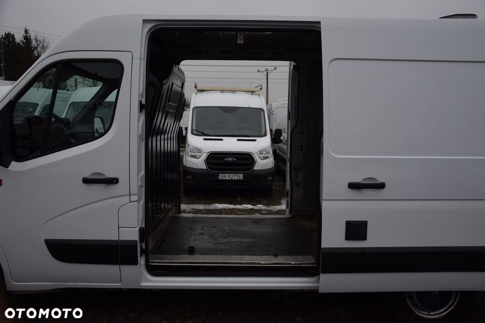 Renault MASTER ​*L2H2​*2.3DCI​​*KLIMA​​*2X DRZWI BOCZNE​*TEMPOMAT​*KAMERA​*HAK​*24 - 11