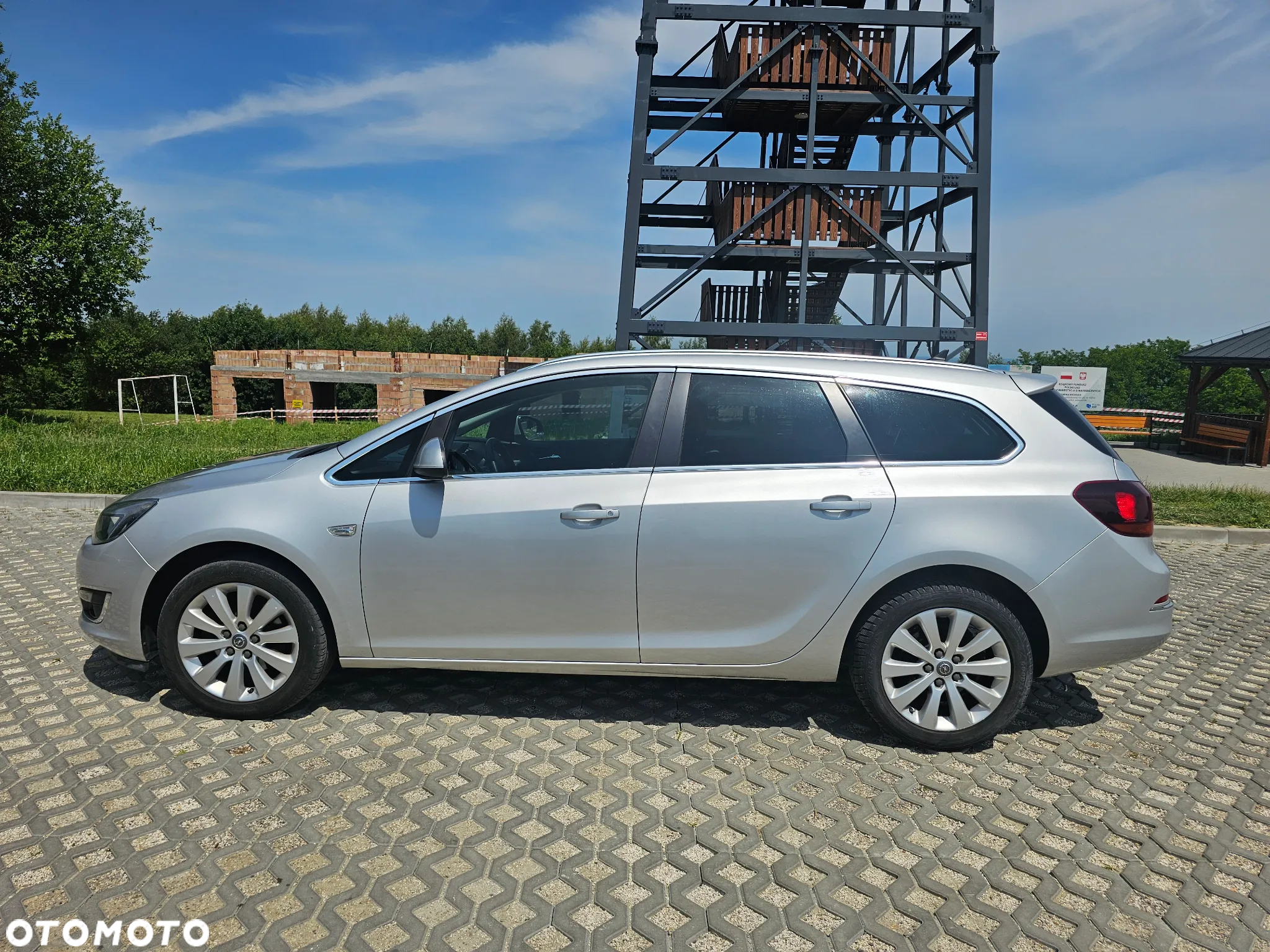 Opel Astra 1.6 CDTI DPF ecoFLEX Sports TourerStart/Stop Edition - 6