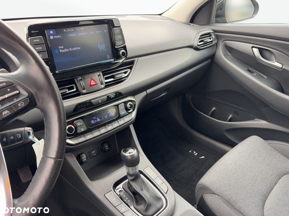 Hyundai i30 - 24