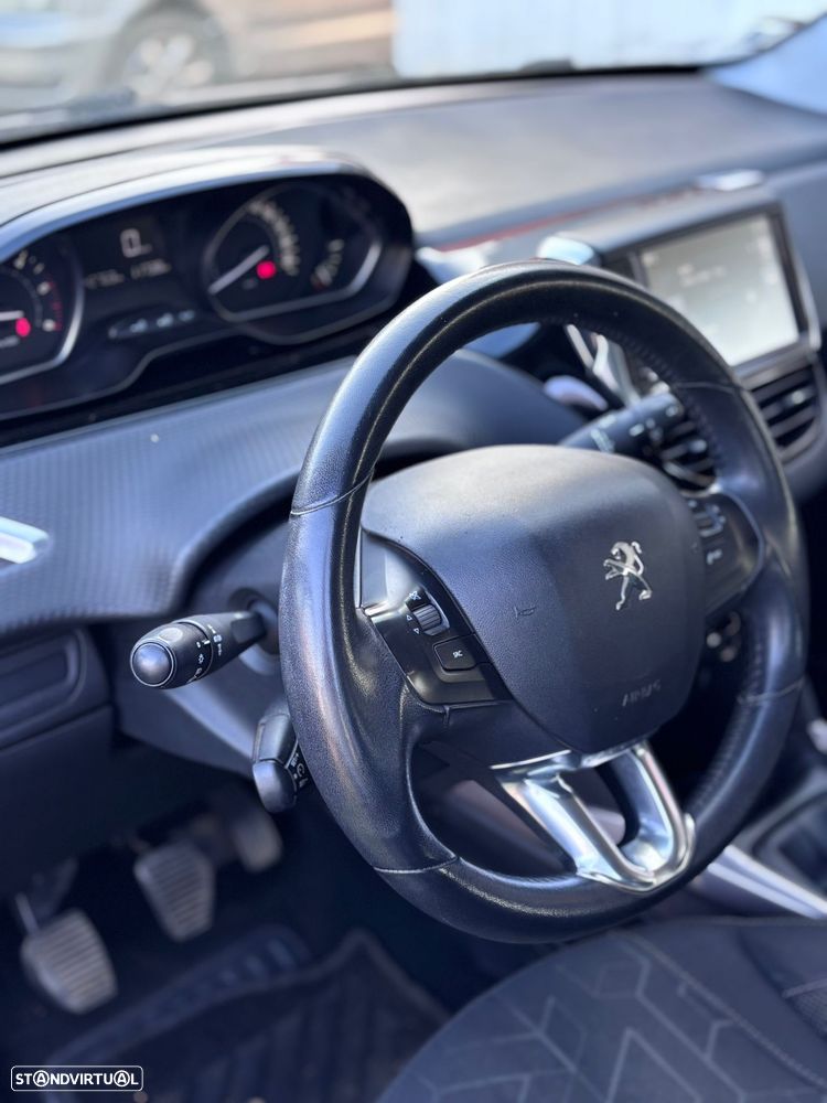 Peugeot 2008 1.6 BlueHDi Allure - 7