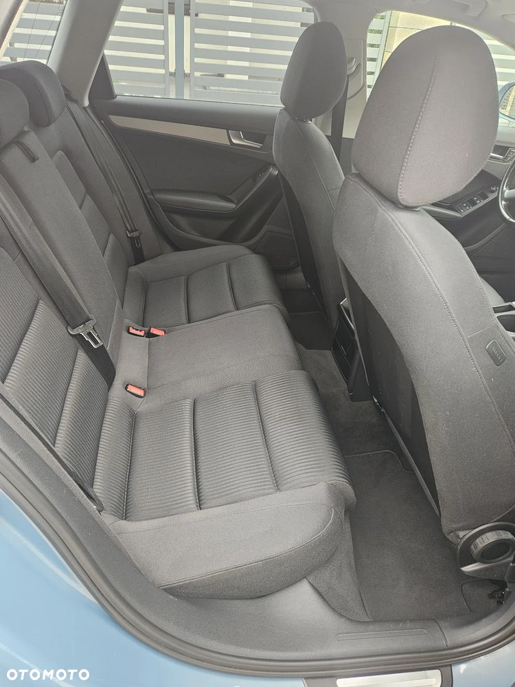 Audi A4 Avant - 11