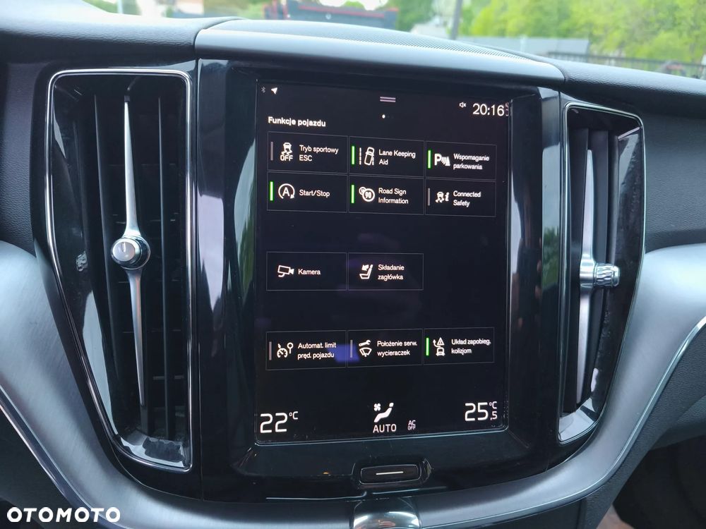 Volvo XC 60 - 25