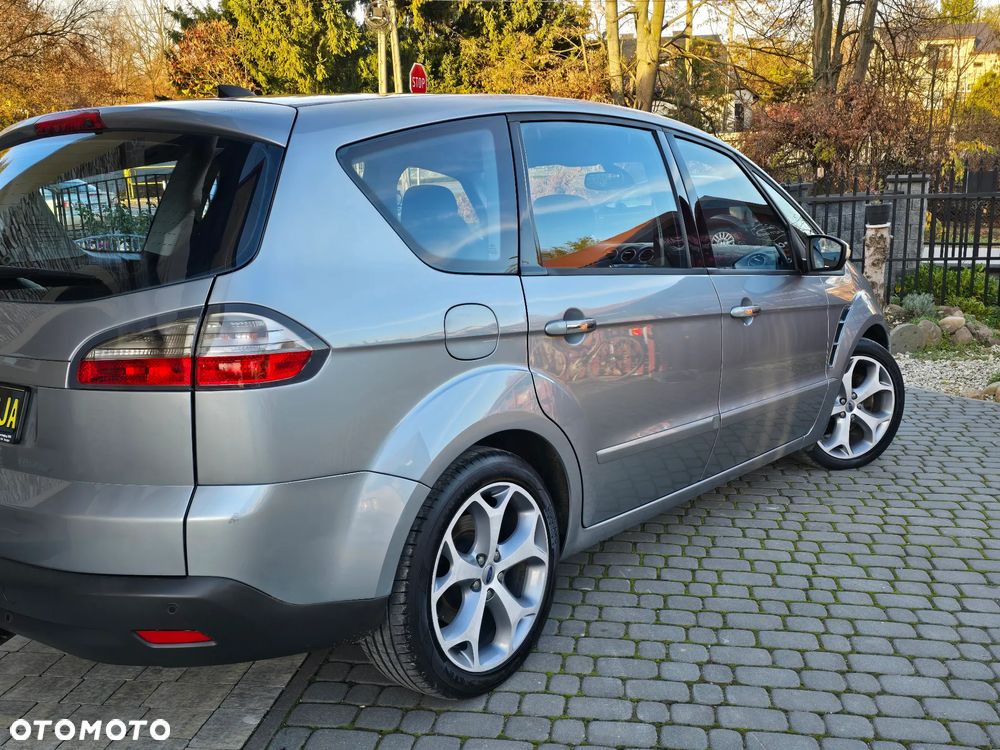 Ford S-Max 2.0 Titanium - 11